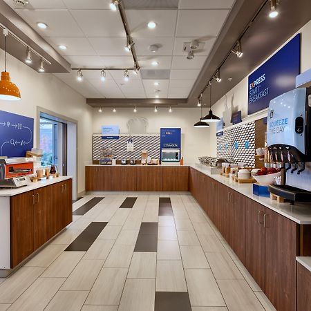Holiday Inn Express & Suites Salem North - Keizer By Ihg Dış mekan fotoğraf
