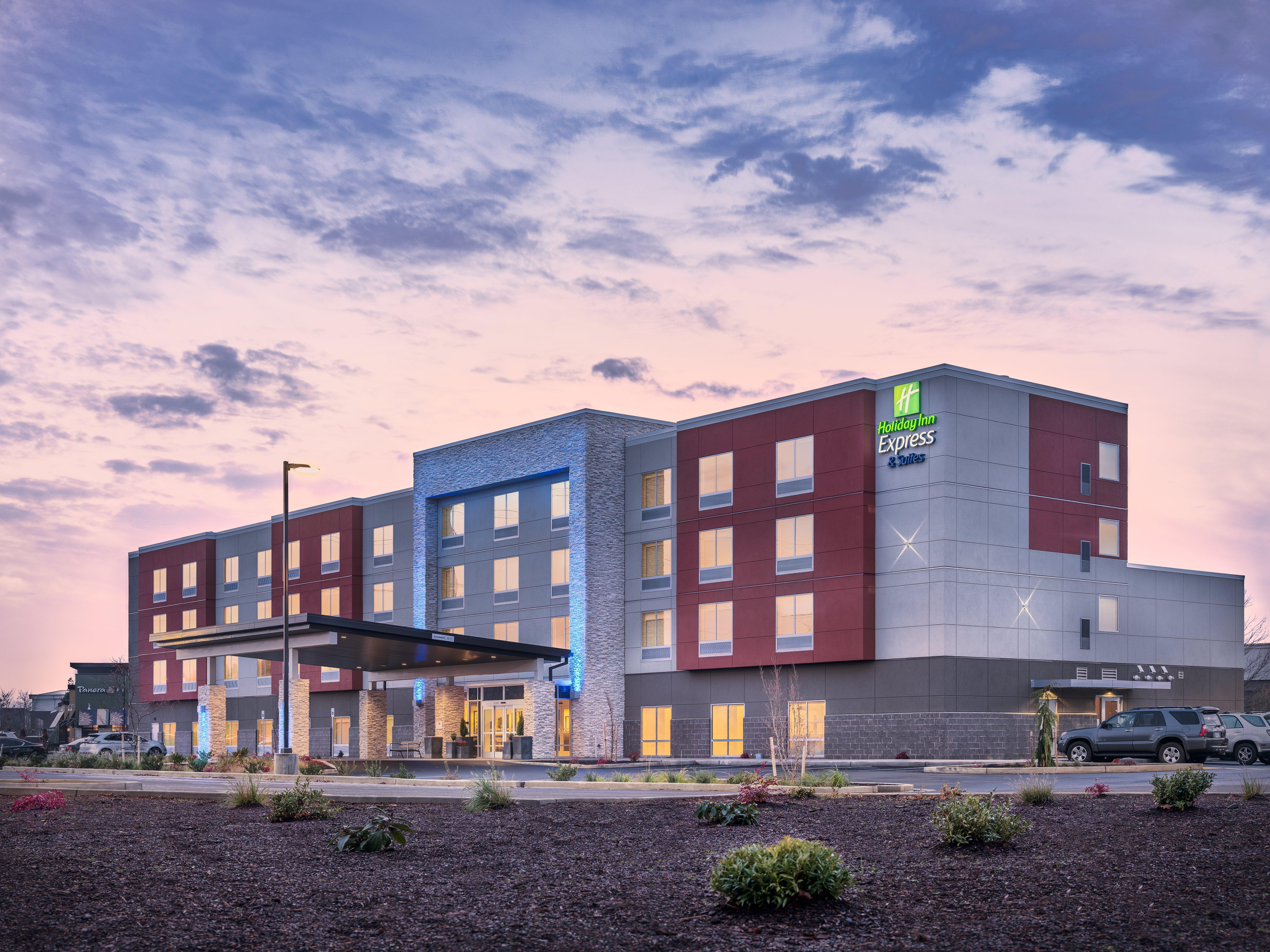 Holiday Inn Express & Suites Salem North - Keizer By Ihg Dış mekan fotoğraf