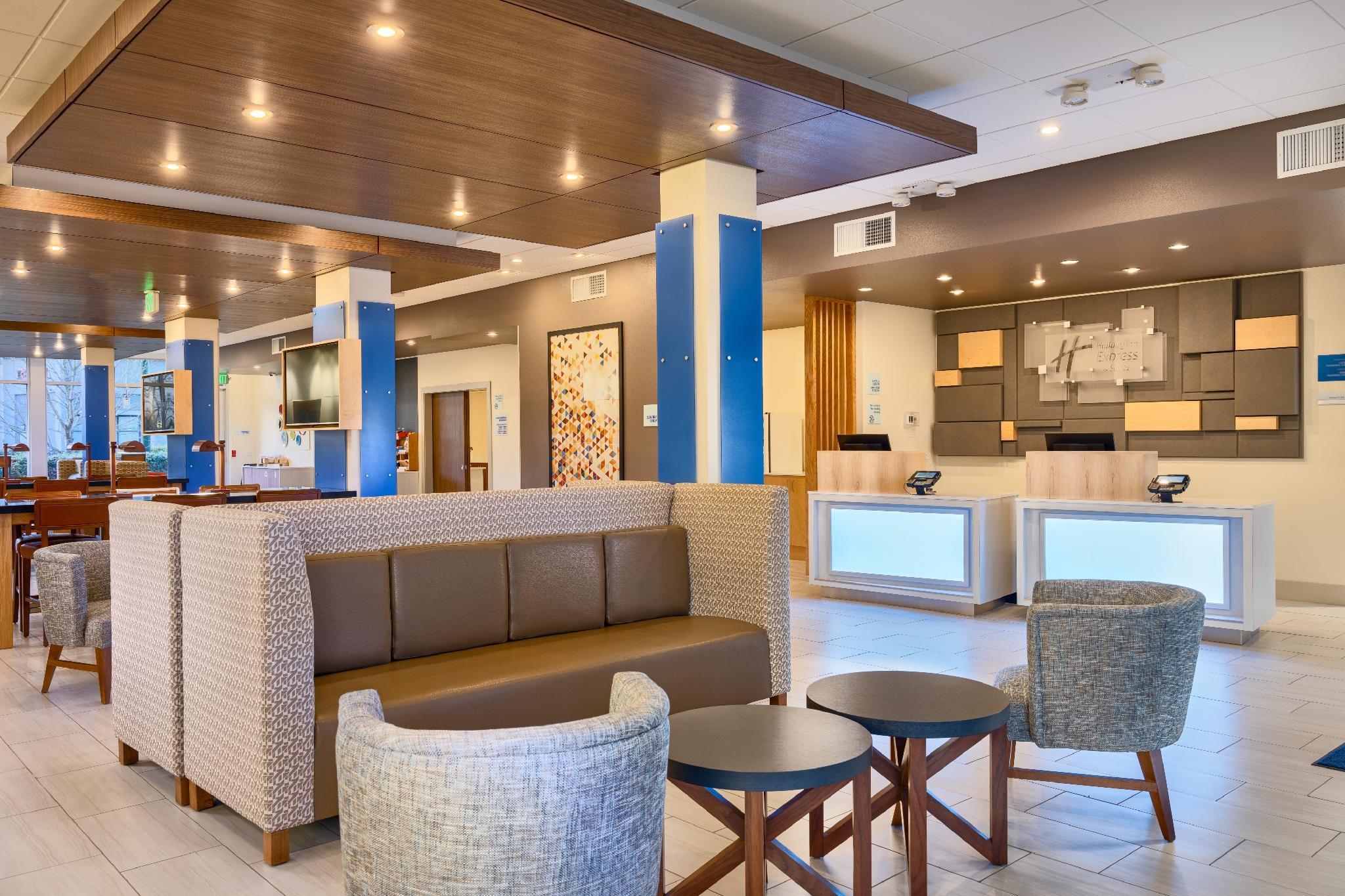 Holiday Inn Express & Suites Salem North - Keizer By Ihg Dış mekan fotoğraf