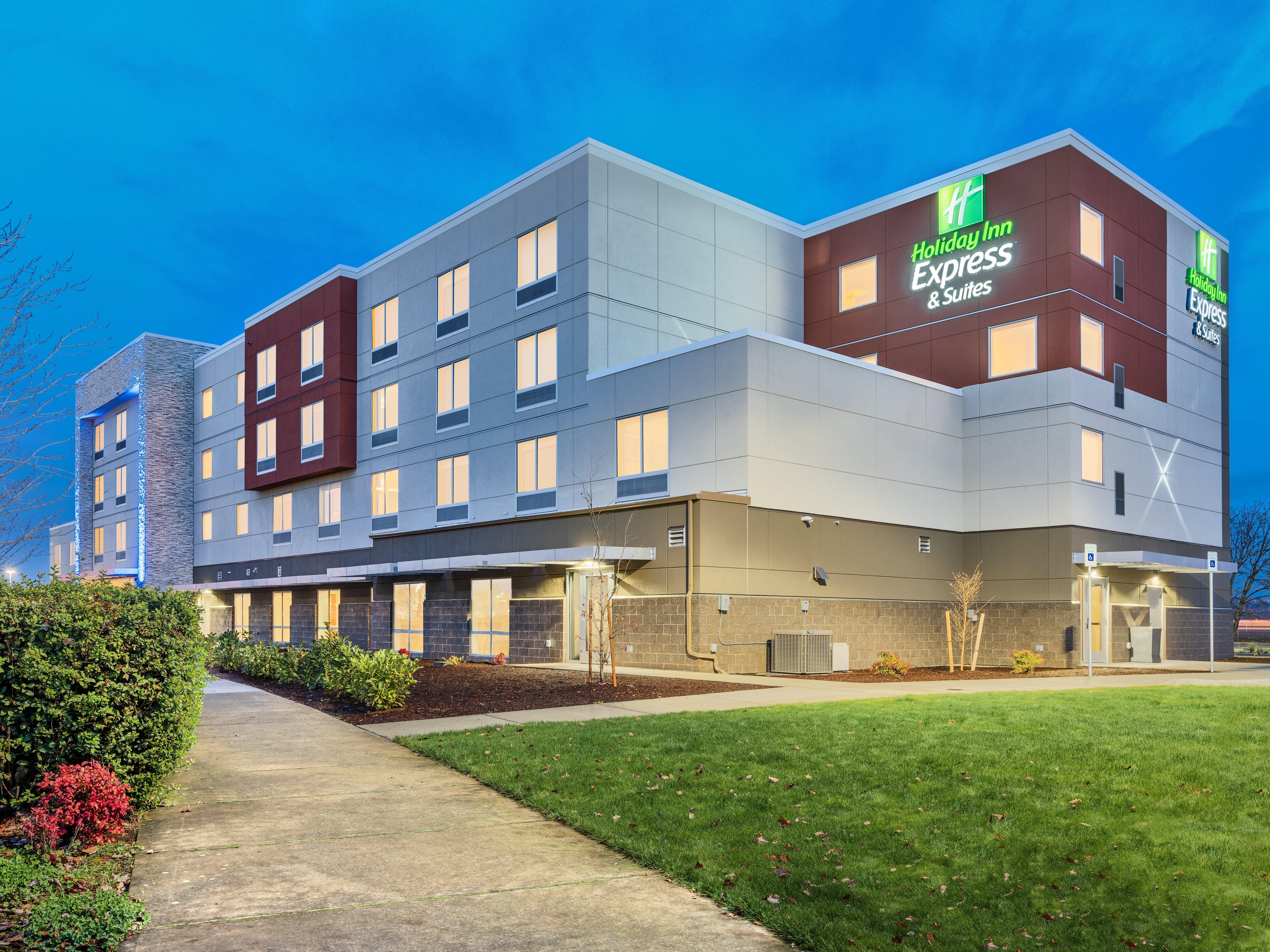 Holiday Inn Express & Suites Salem North - Keizer By Ihg Dış mekan fotoğraf